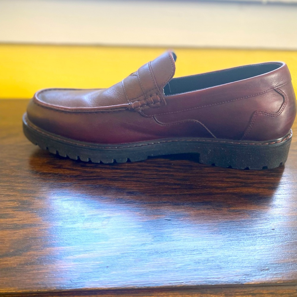 ROCKPORT “ Maverick” Penny Loafers Size 10.5 medium width. A steal❣️ - Picture 4 of 5